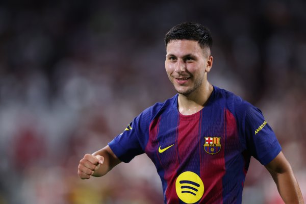 AS: Badeji được đăng ký với đội Barcelona B, nhưng anh ấy vẫn sẽ tập luyện với đội đầu tiên của Barcelona