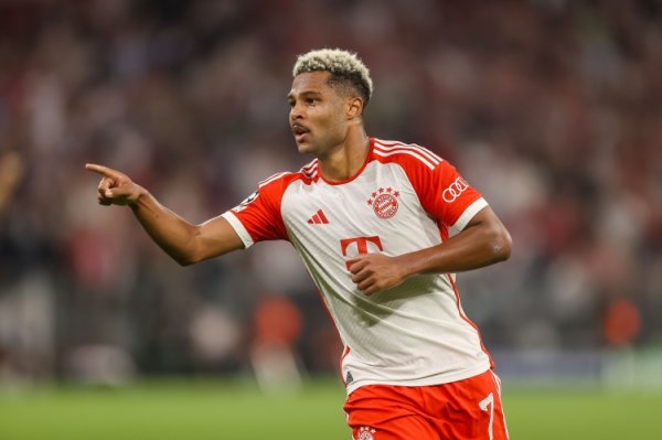 Gnabry: Khả năng và tài năng độc đáo của Dembele ở cả hai ch