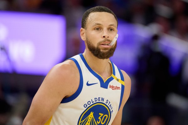 Curry: Chiều sâu của đội Warriors này thực sự đáng kinh ngạc