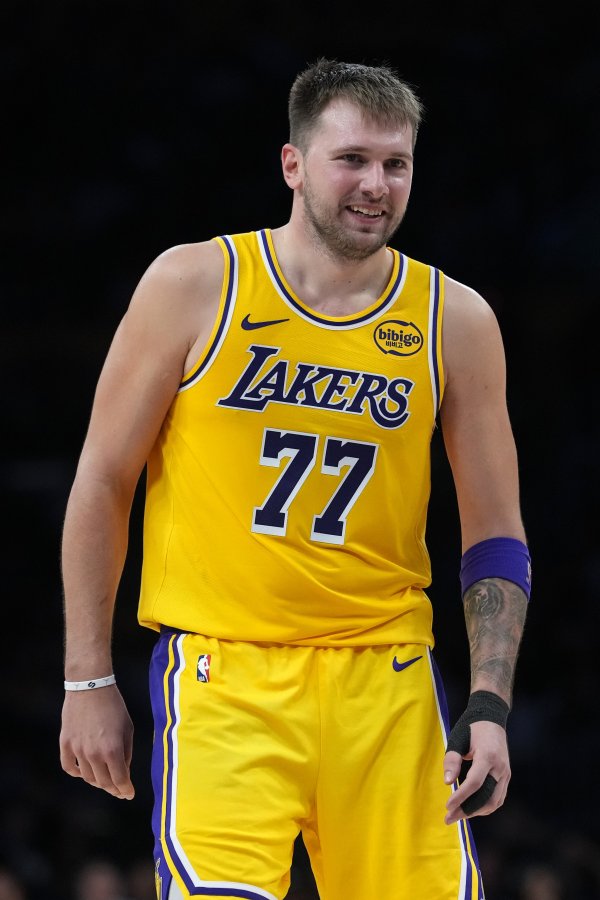 Griffin: Khả năng kiểm soát nhịp độ trận đấu của Doncic là v