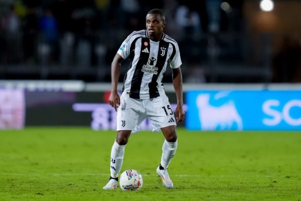 Kalulu: Chúng tôi tạo ra nhiều cơ hội hơn Sporting CP và làm