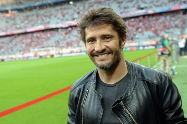 Lizarazu: Đội tuyển Pháp của Deschamps luôn giữ được sự ổn đ