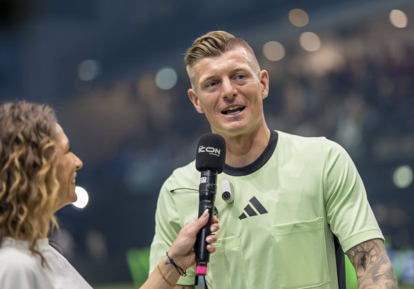 Kroos: Không có bóng nóng hay gian lận trong Icon League. An
